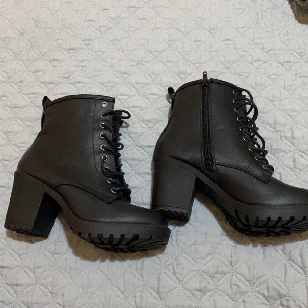 Gigi booties